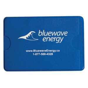 Card holder with thumbcut